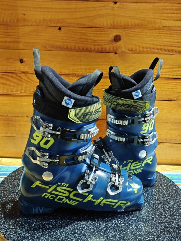 LYŽIARKY FISCHER RC ONE 90 XTR GW 28MP